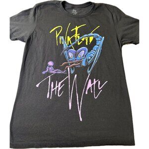 Pink Floyd The Wall graphic tee